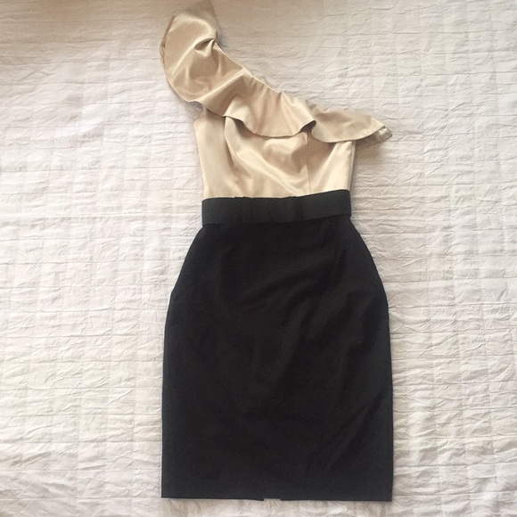 White House Black Market Dresses & Skirts - ❤️SOLD❤️Cocktail Dress